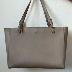 Tory Burch Large Robinson Tote in Grey/Taupe - very gently used!